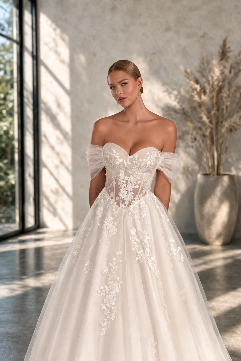 Celestia Novias - Vestidos de Novia exclusivos en providencia - Atención personalizada